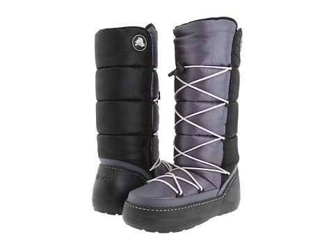 crocs moon boots